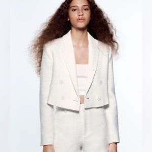 Textured Crop Blazer